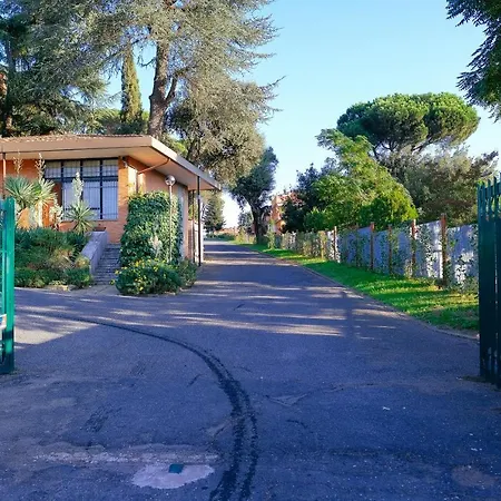 Dom Polski Jana Pawla Ii - Casa Per Ferie *