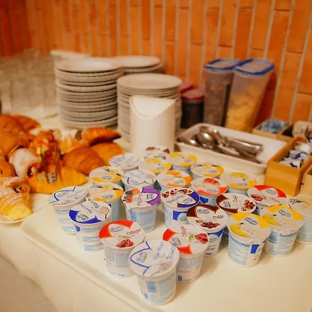 Pensionat Dom Polski Jana Pawla Ii - Casa Per Ferie