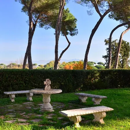 Dom Polski Jana Pawła Ii - Casa Per Ferie * Rzym