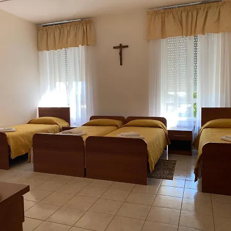 Dom Polski Jana Pawła Ii - Casa Per Ferie Pensjonat *